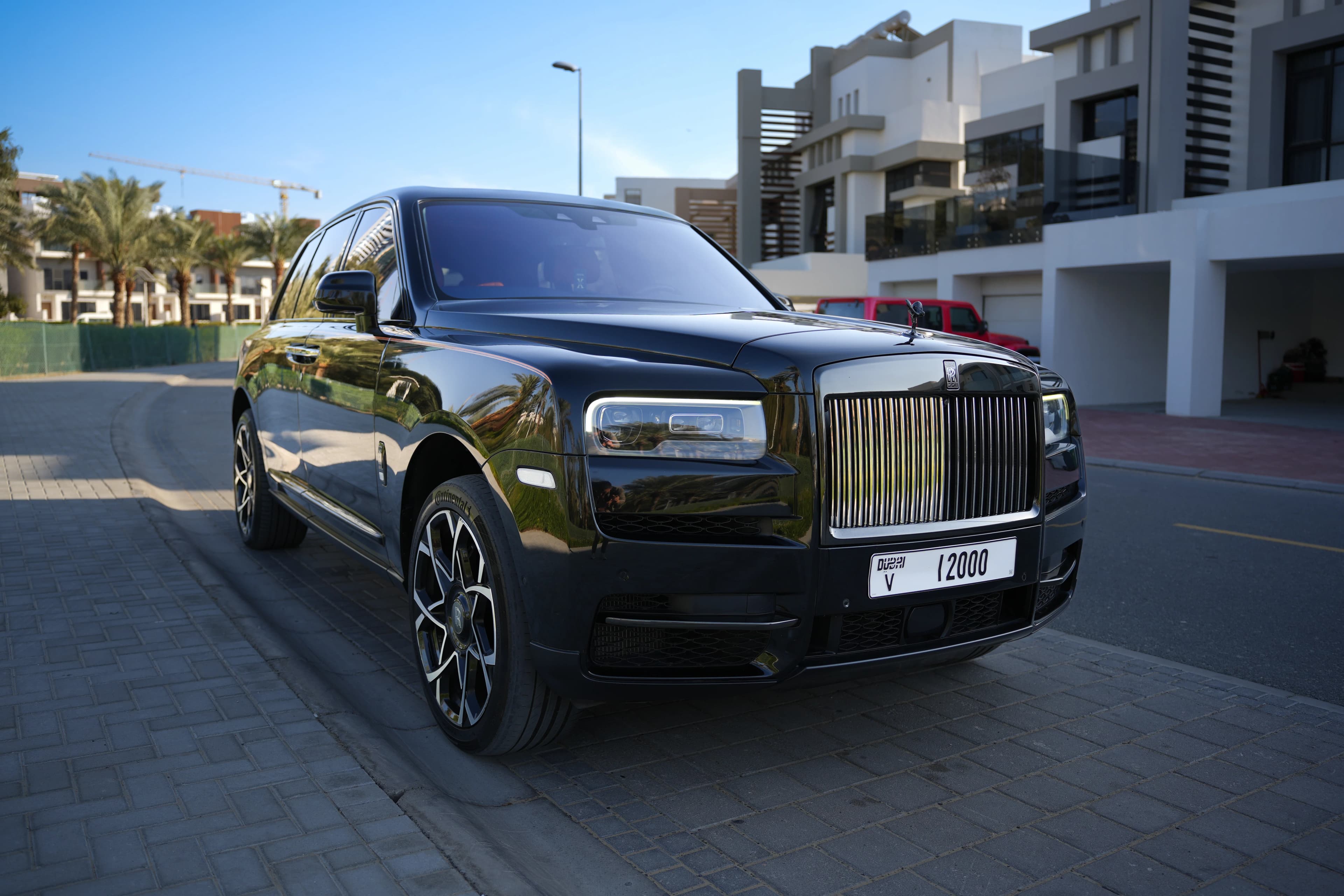ROLLSROYCE Cullinan Black Badge - Image 2