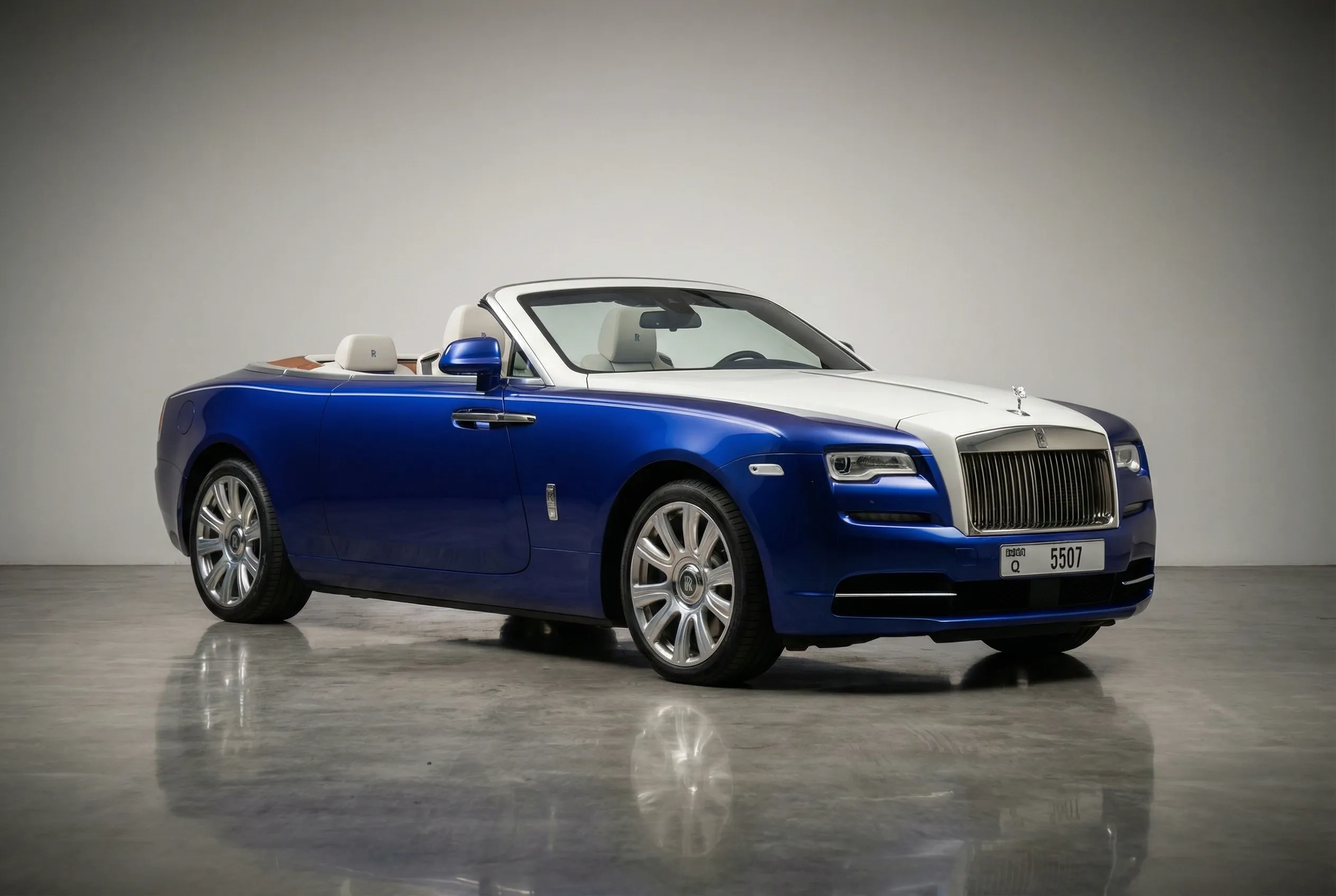 ROLLSROYCE Dawn - Image 3