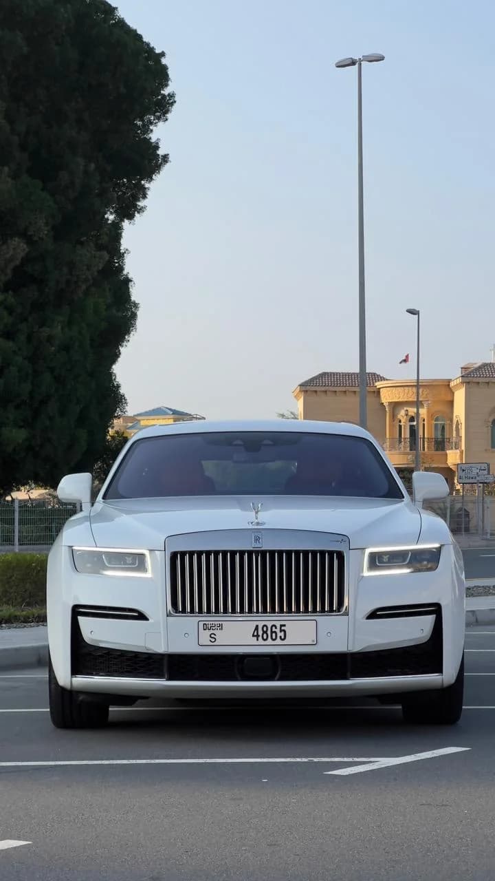 ROLLSROYCE Ghost - Image 5