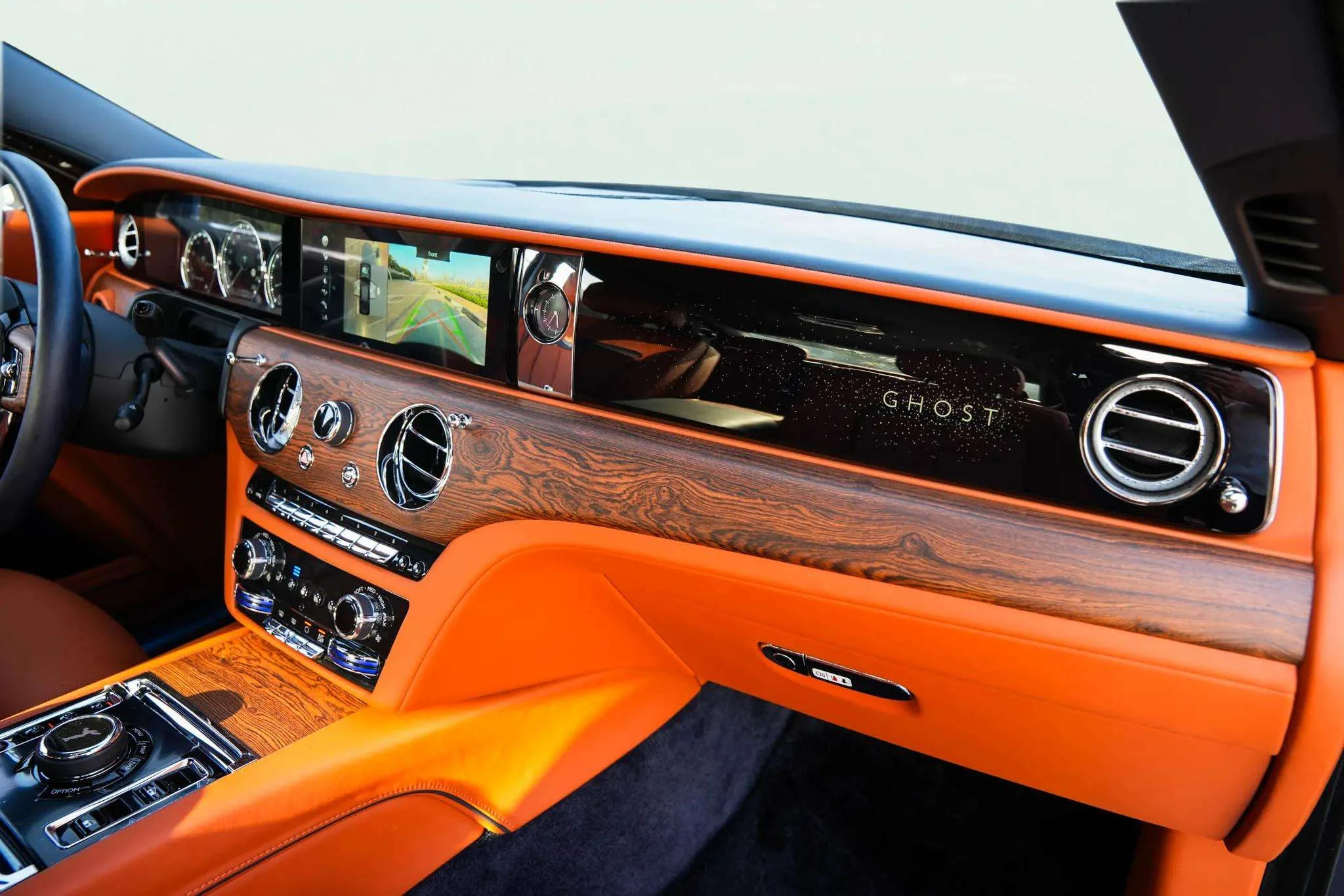 ROLLSROYCE Ghost - Image 10