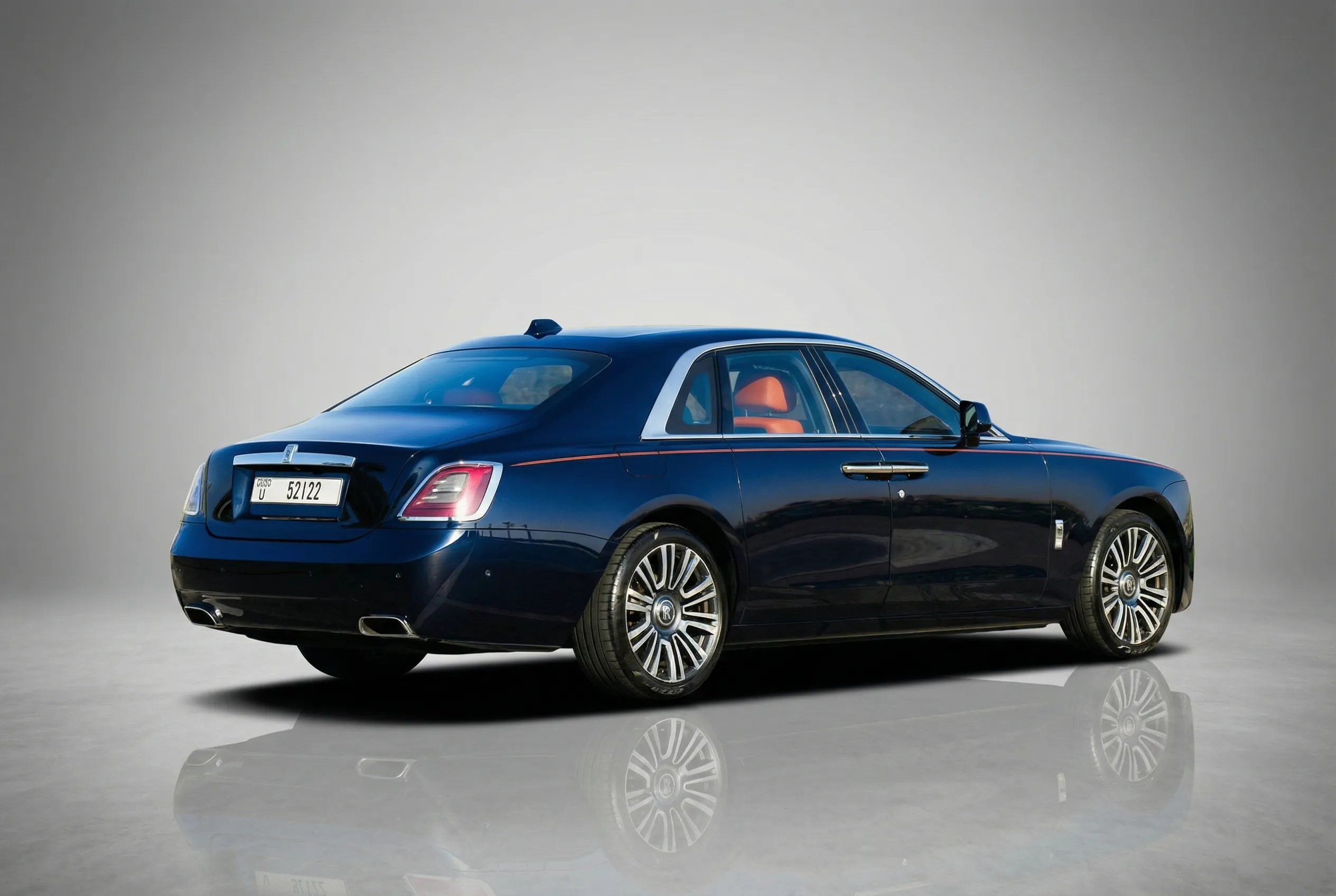 ROLLSROYCE Ghost - Image 4