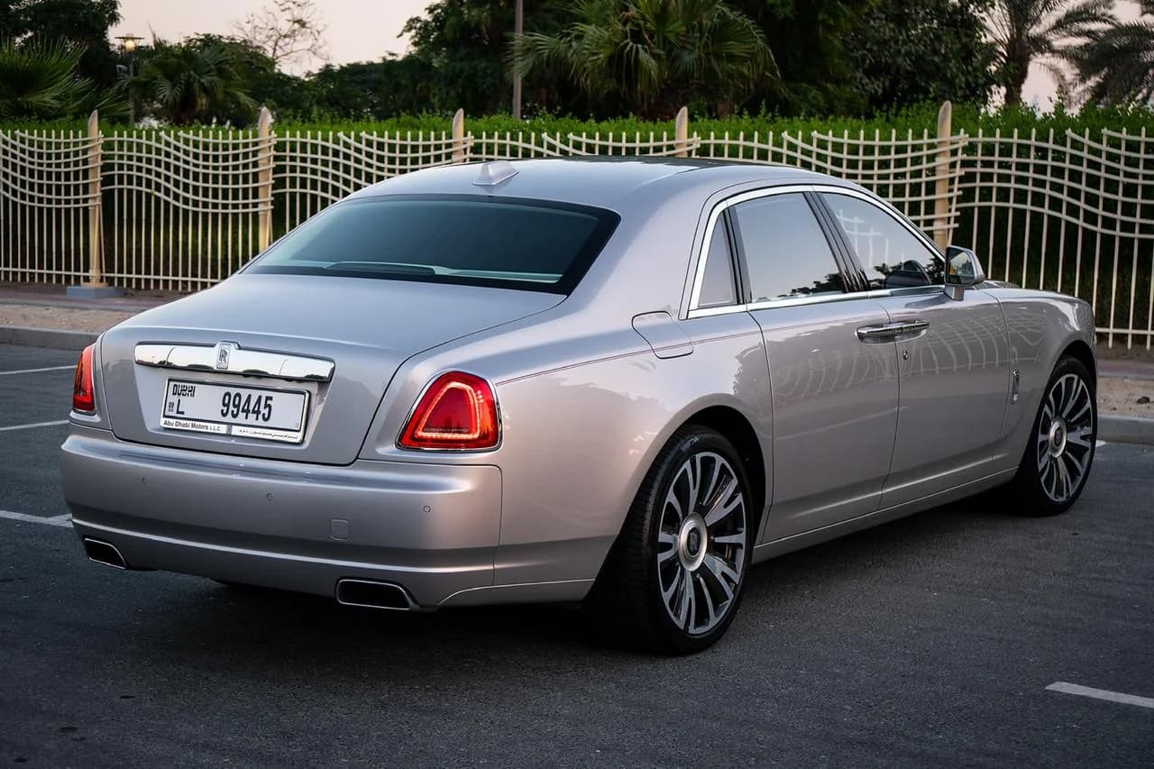 ROLLSROYCE Ghost Legacy - Image 4