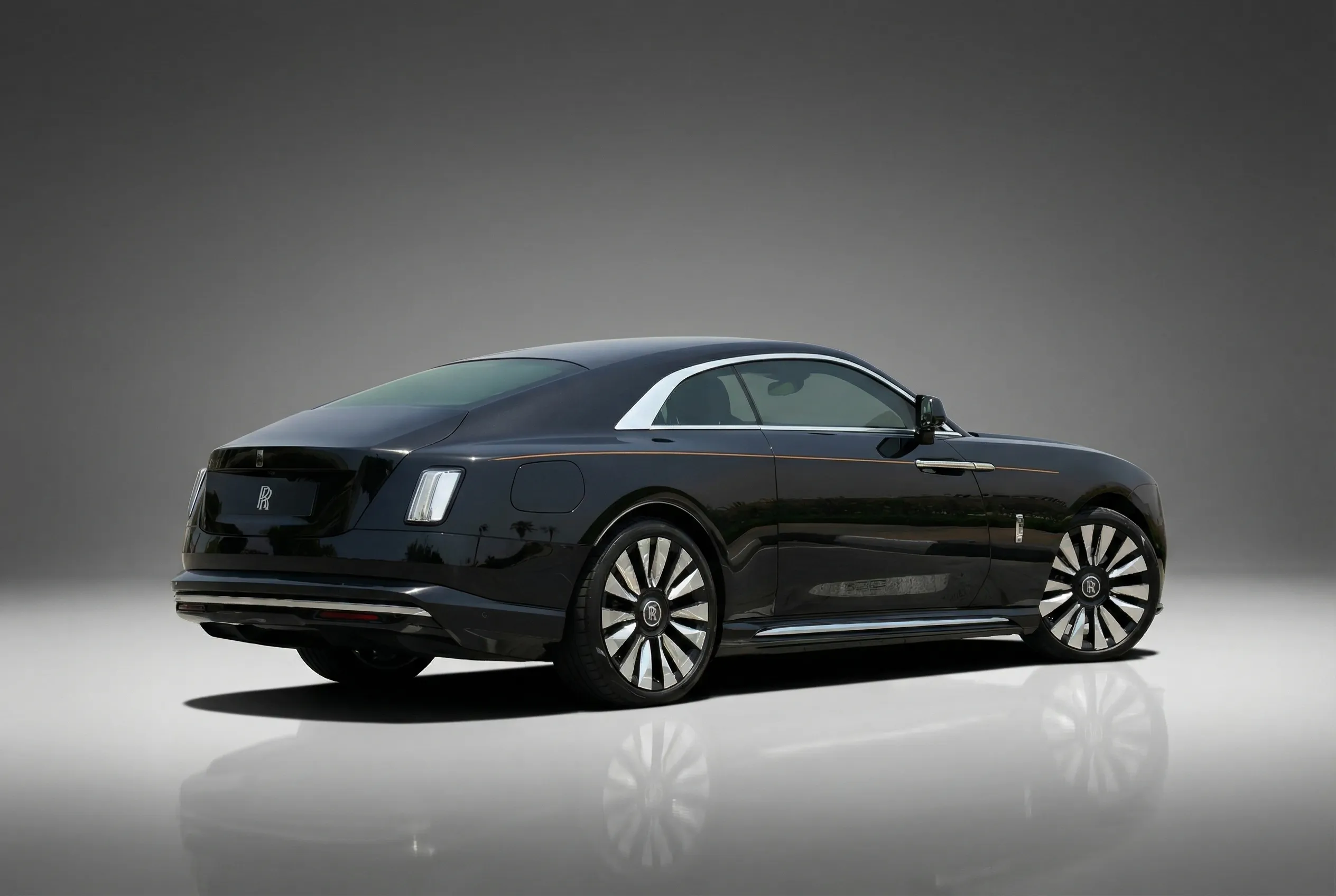 ROLLSROYCE Spectre - Image 4